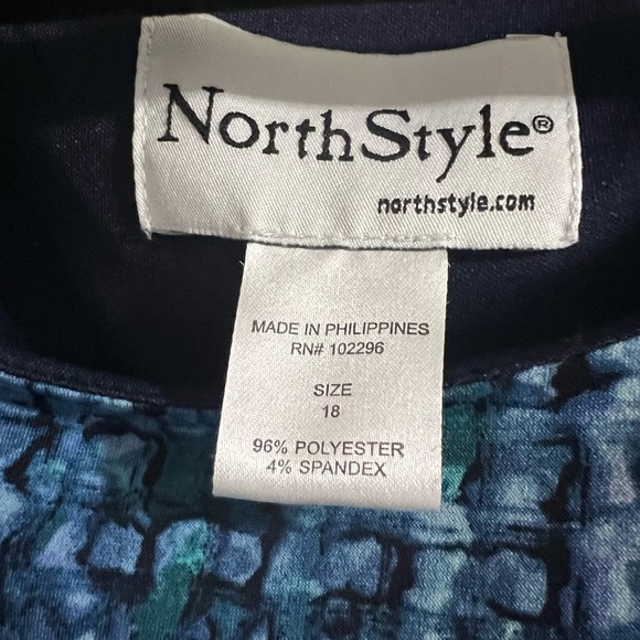 Northstyle polyester midi dress size 18. Work. Casual. Modest. - Picture 3 of 5